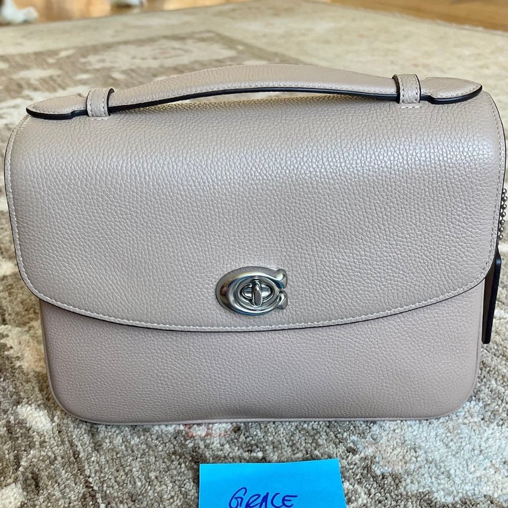 Coach Cassie in taupe - Picture 1 of 12